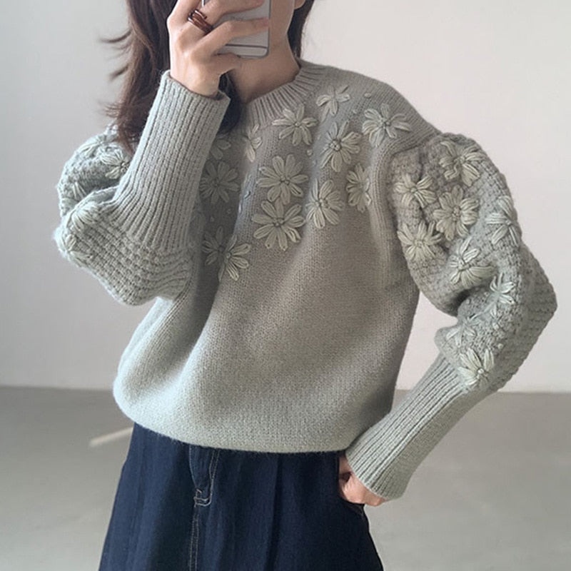 Vintage Daisy Embroidery Sweater