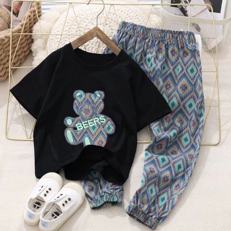 T-shirt Trousers Set