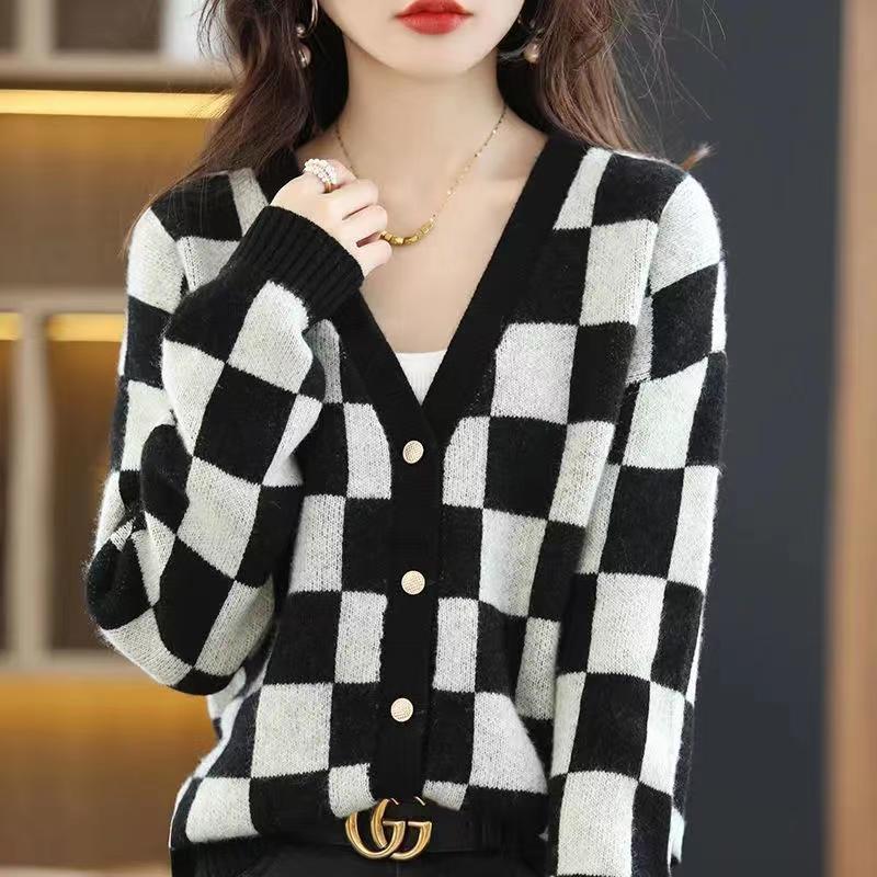 Knitted Sweater Women Oversized Cardigan Single Breasted Long Sleeve Tops Winter 2022 Korean Style Plaid Fashion Clothes Jumpers